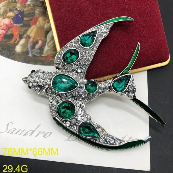 Green Clear Glass Rhinestone Silver Plated Bird Brooch Pin Vintage Style - Picture 2 of 3